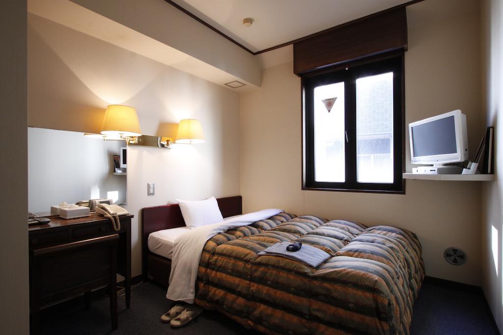 Tokyo Banyan Hotel Zewnętrze zdjęcie