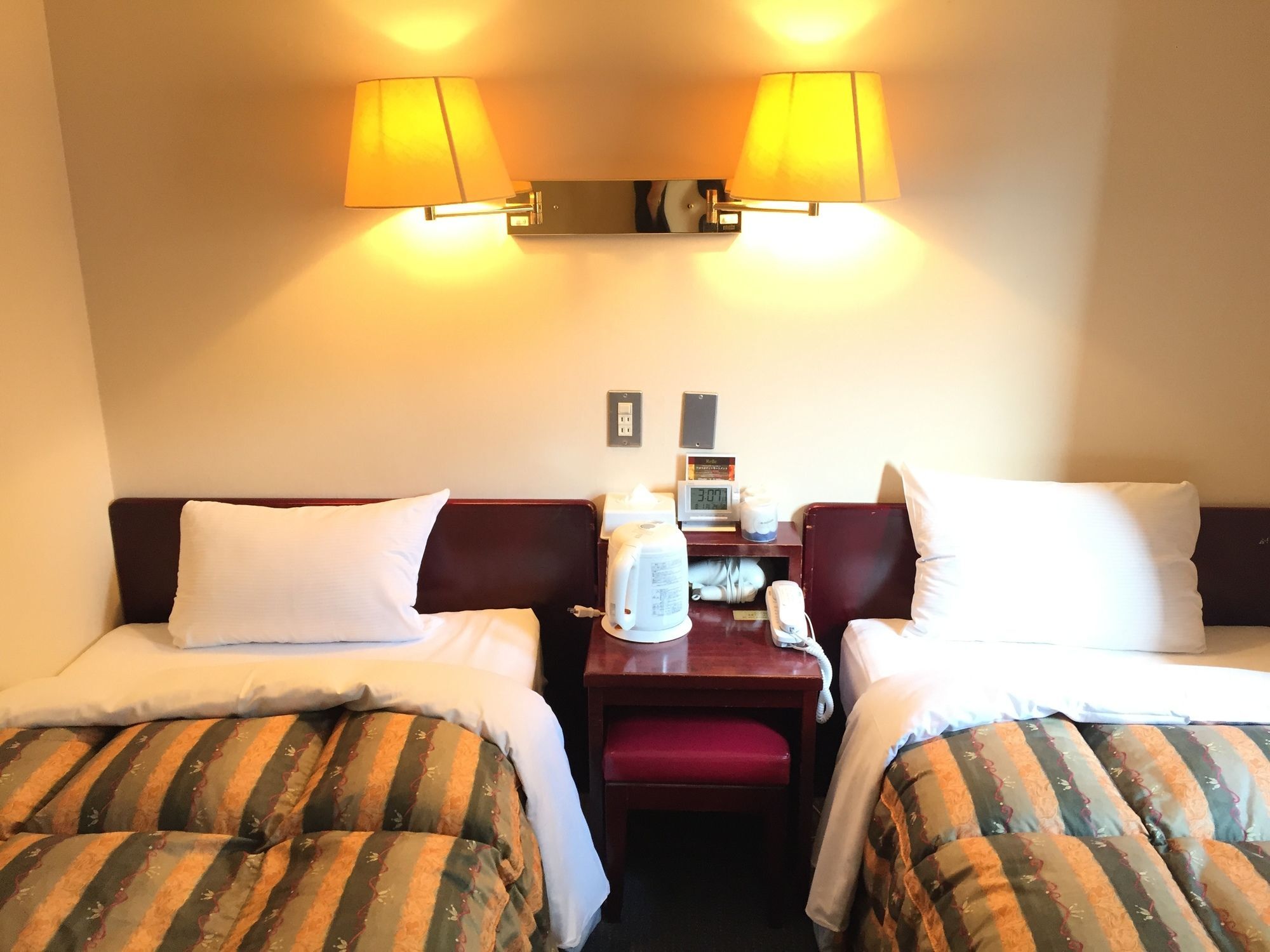 Tokyo Banyan Hotel Zewnętrze zdjęcie